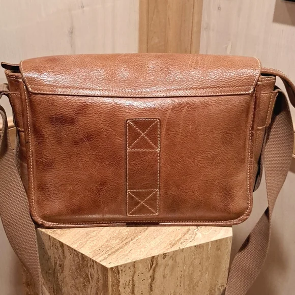 Belstaff iconic leather vintage Postal Messenger bag